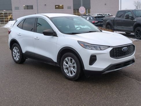 Certified 2023 Ford Escape Active image 2