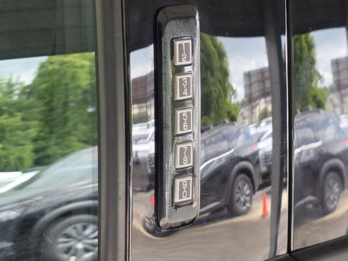 Used 2021 Ford F150 XLT w/ Equipment Group 302A High image 32