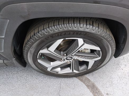 Used 2022 Hyundai Tucson Limited FWD image 10
