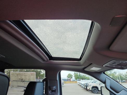 New 2026 GMC Sierra 3500 Denali w/ Denali Reserve Package image 7