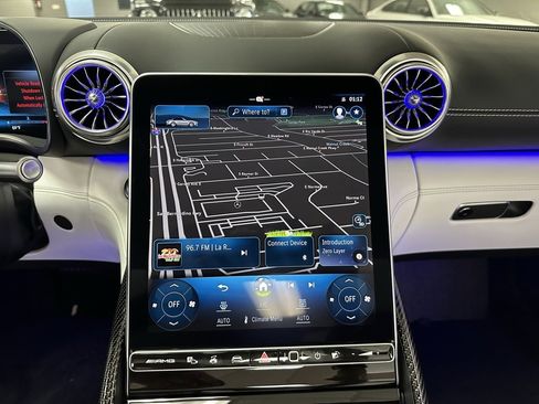 New 2024 Mercedes-Benz SL 63 AMG 4MATIC image 23