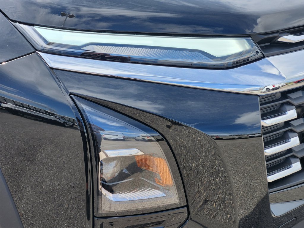 New 2026 Chevrolet Equinox LT w/ Convenience Package II AWD/4WD image 11