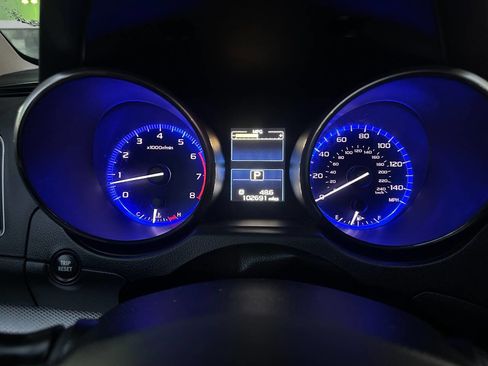 Used 2015 Subaru Legacy 2.5i Premium w/ Moonroof Package image 34