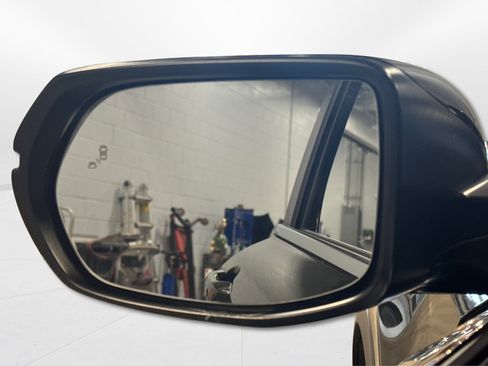 Used 2018 Honda CR-V EX image 14