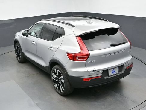 Used 2023 Volvo XC40 B5 Ultimate w/ Protection Package Premier AWD/4WD image 48