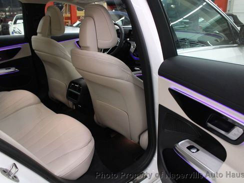 Used 2025 Mercedes-Benz E 450 4MATIC Sedan image 46