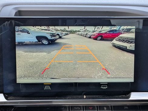 Used 2025 Chevrolet Silverado 1500 LT image 22