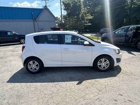 Used 2015 Chevrolet Sonic LT FWD image 12