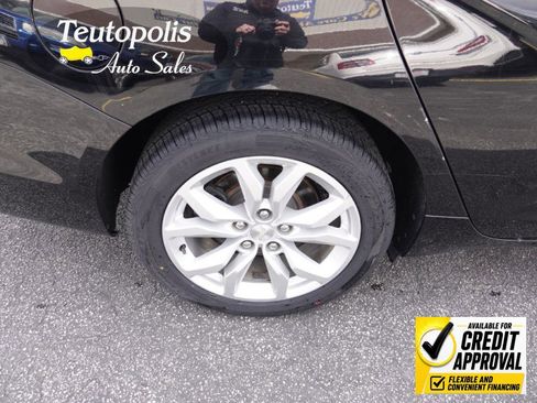 Used 2019 Chevrolet Impala LT FWD image 8