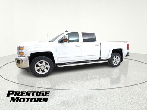 Used 2017 Chevrolet Silverado 2500 LTZ w/ LTZ Plus Package image 4