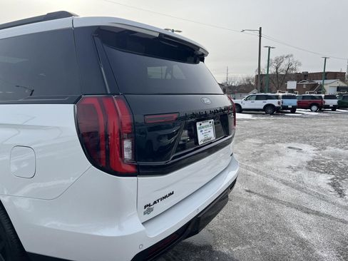 New 2026 Ford Expedition Max Platinum w/ Stealth Performance Package image 55