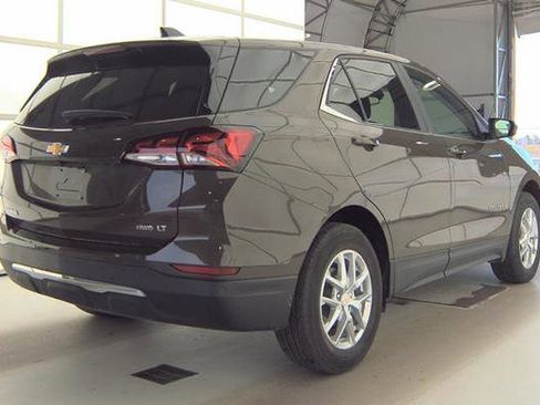 Used 2023 Chevrolet Equinox LT AWD/4WD image 6