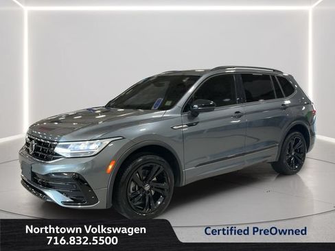 Certified 2024 Volkswagen Tiguan SE R-Line AWD/4WD image 1