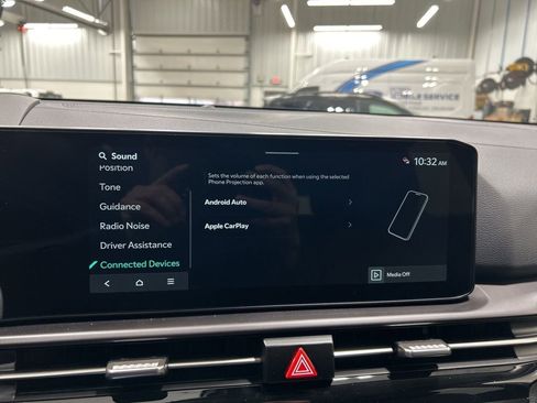 New 2026 Kia Sportage EX image 18