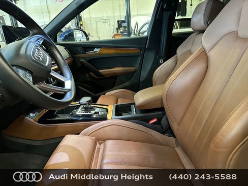 Used 2023 Audi Q5 2.0T Prestige w/ Prestige Package image 13