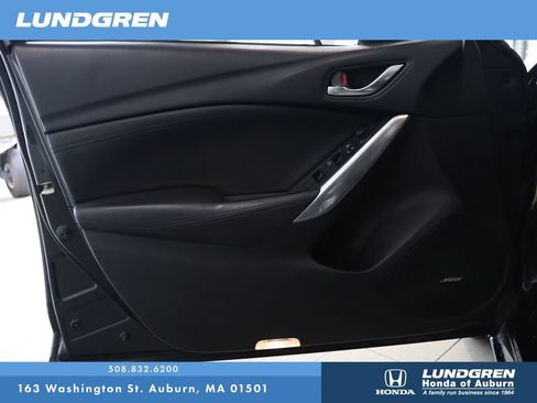 Used 2014 MAZDA MAZDA6 Touring w/ Touring Technology Package FWD image 9