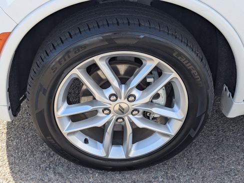 Used 2023 Dodge Durango GT image 7