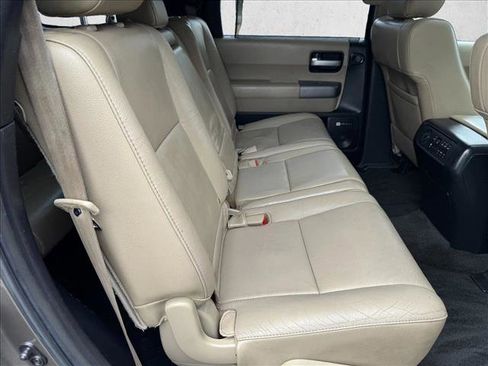 Used 2013 Toyota Sequoia Limited AWD/4WD image 19