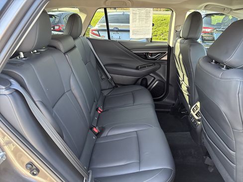 Certified 2023 Subaru Outback Limited XT AWD/4WD image 11