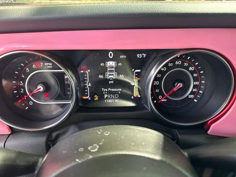 Used 2022 Jeep Wrangler Unlimited Rubicon w/ Steel Bumper Group AWD/4WD image 14