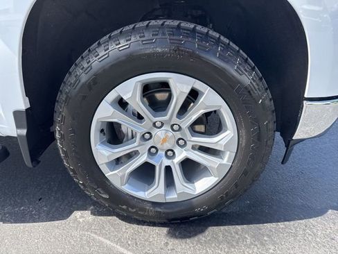 Used 2026 Chevrolet Silverado 1500 LTZ w/ Technology Package AWD/4WD image 9