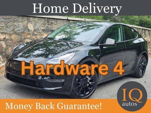Used 2023 Tesla Model Y Long Range AWD/4WD image 1