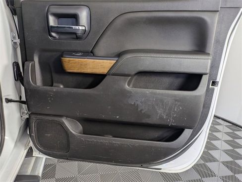 Used 2019 Chevrolet Silverado 2500 LTZ w/ Duramax Plus Package image 32