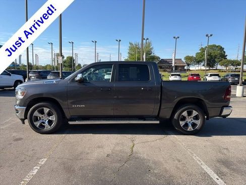 Used 2024 RAM 1500 Laramie AWD/4WD image 7