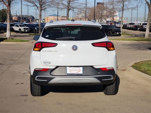 Used 2022 Buick Encore GX Select image 6