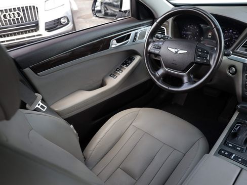 Used 2018 Genesis G80 3.8 w/ Option Group 02 AWD/4WD image 25