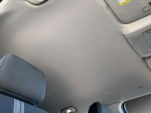 Used 2023 Chevrolet Blazer LT image 27