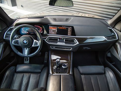 Used 2019 BMW X5 xDrive40i w/ M Sport Package AWD/4WD image 20