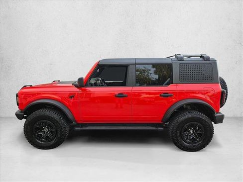 Used 2022 Ford Bronco Wildtrak image 9