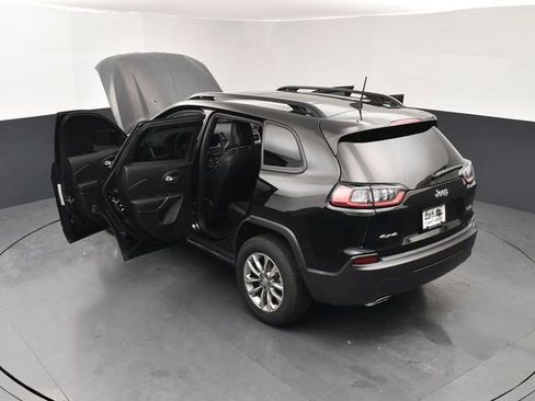 Used 2022 Jeep Cherokee Latitude Lux w/ Sun & Sound Group AWD/4WD image 28