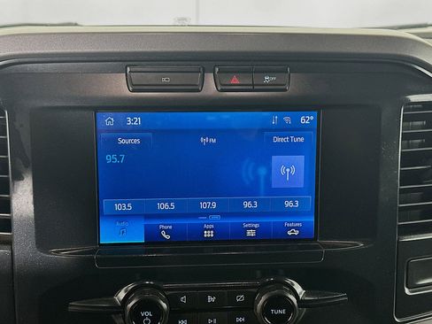 Used 2023 Ford F150 XLT image 19