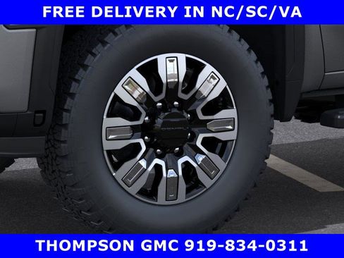 New 2025 GMC Sierra 2500 Denali image 9