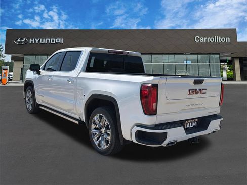 Used 2024 GMC Sierra 1500 Denali w/ Denali Reserve Package AWD/4WD image 7
