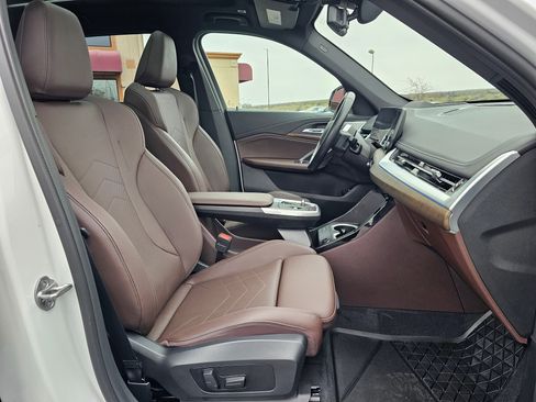 Certified 2023 BMW X1 xDrive28i w/ Premium Package image 15