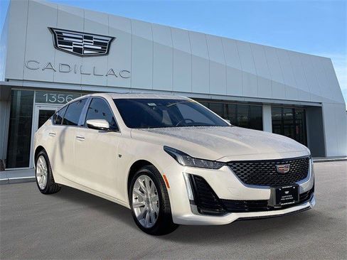 Certified 2022 Cadillac CT5 Luxury w/ Sun And Sound Package image 11