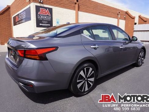 Used 2021 Nissan Altima 2.5 SV FWD image 3