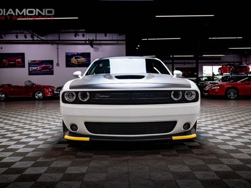 Used 2023 Dodge Challenger R/T w/ T/A Package image 30