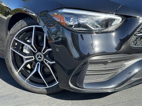 Used 2024 Mercedes-Benz C 300 Sedan image 2