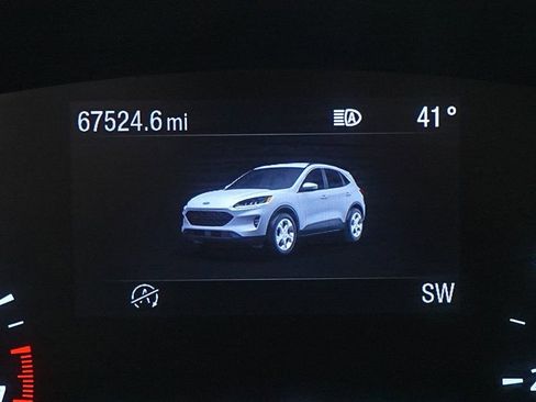 Certified 2021 Ford Escape SE w/ Cold Weather Package image 15