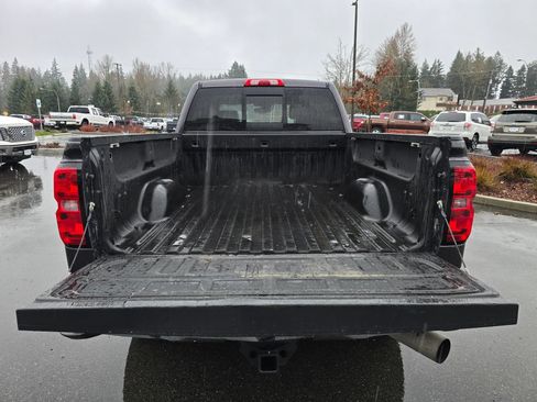 Used 2015 Chevrolet Silverado 2500 LTZ AWD/4WD image 11