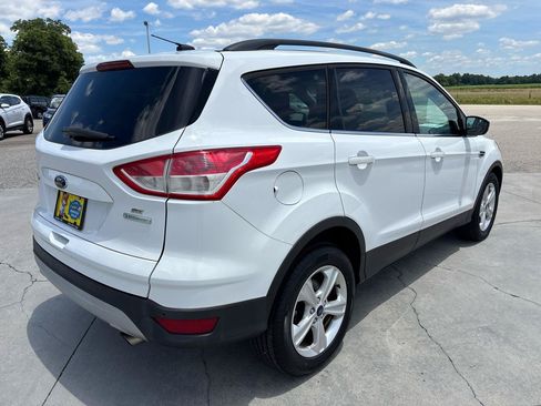 Used 2014 Ford Escape SE w/ Equipment Group 201A FWD image 4