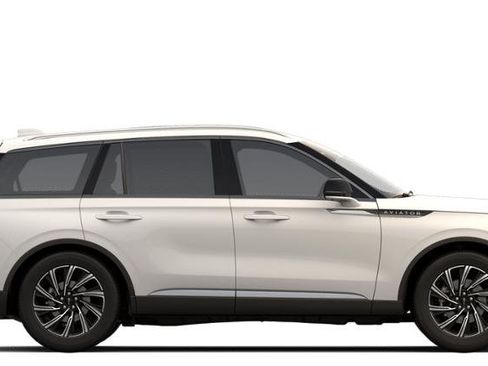 New 2026 Lincoln Aviator AWD image 27