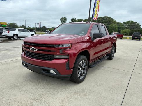 Used 2019 Chevrolet Silverado 1500 RST w/ All-Star Edition AWD/4WD image 2