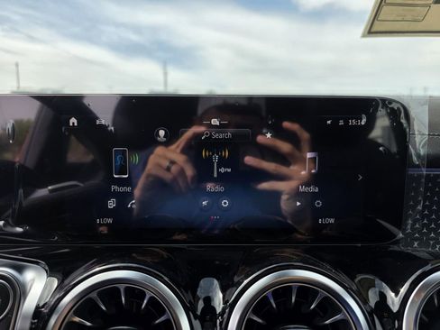 New 2026 Mercedes-Benz GLB 35 AMG 4MATIC image 18