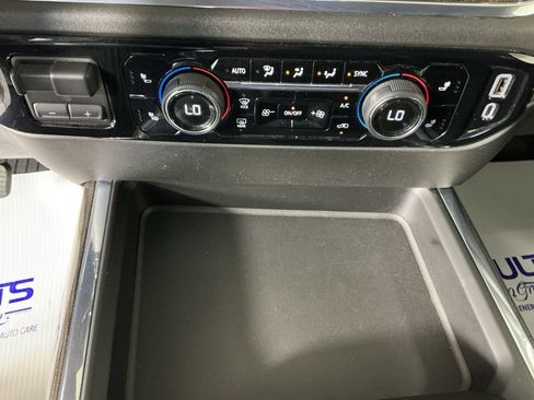 Used 2024 Chevrolet Silverado 2500 LT AWD/4WD image 21