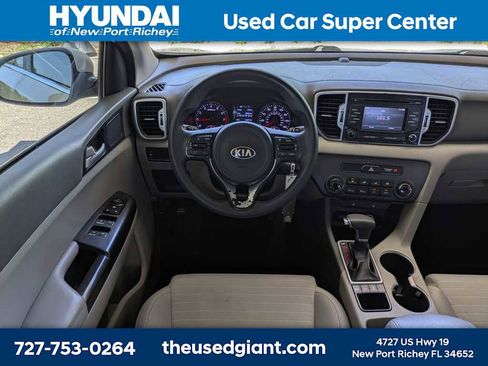 Used 2017 Kia Sportage LX w/ LX Popular Package AWD/4WD image 17